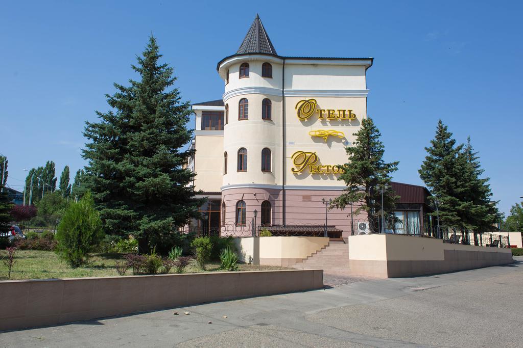 Hotel Onegin Stavropol Buitenkant foto